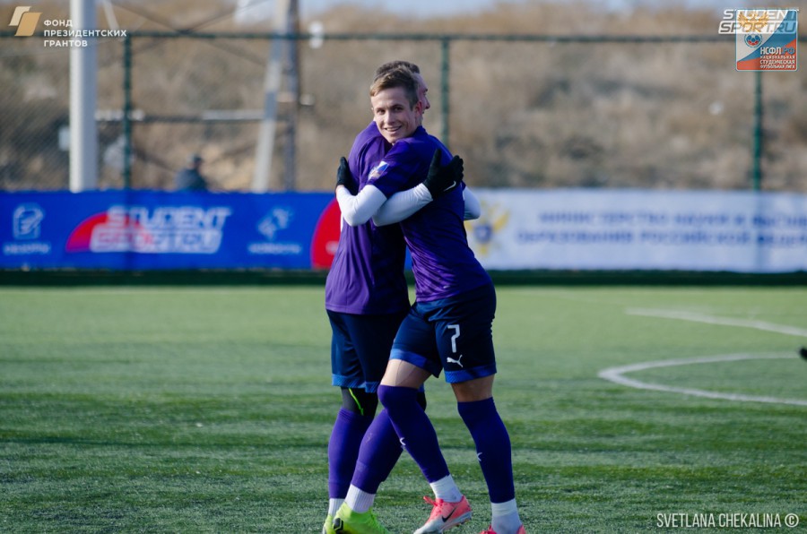 17896656825ddab389ce2db_3