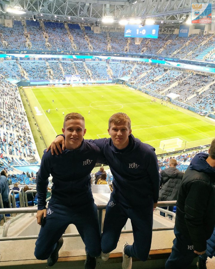 футболисты 2 2020