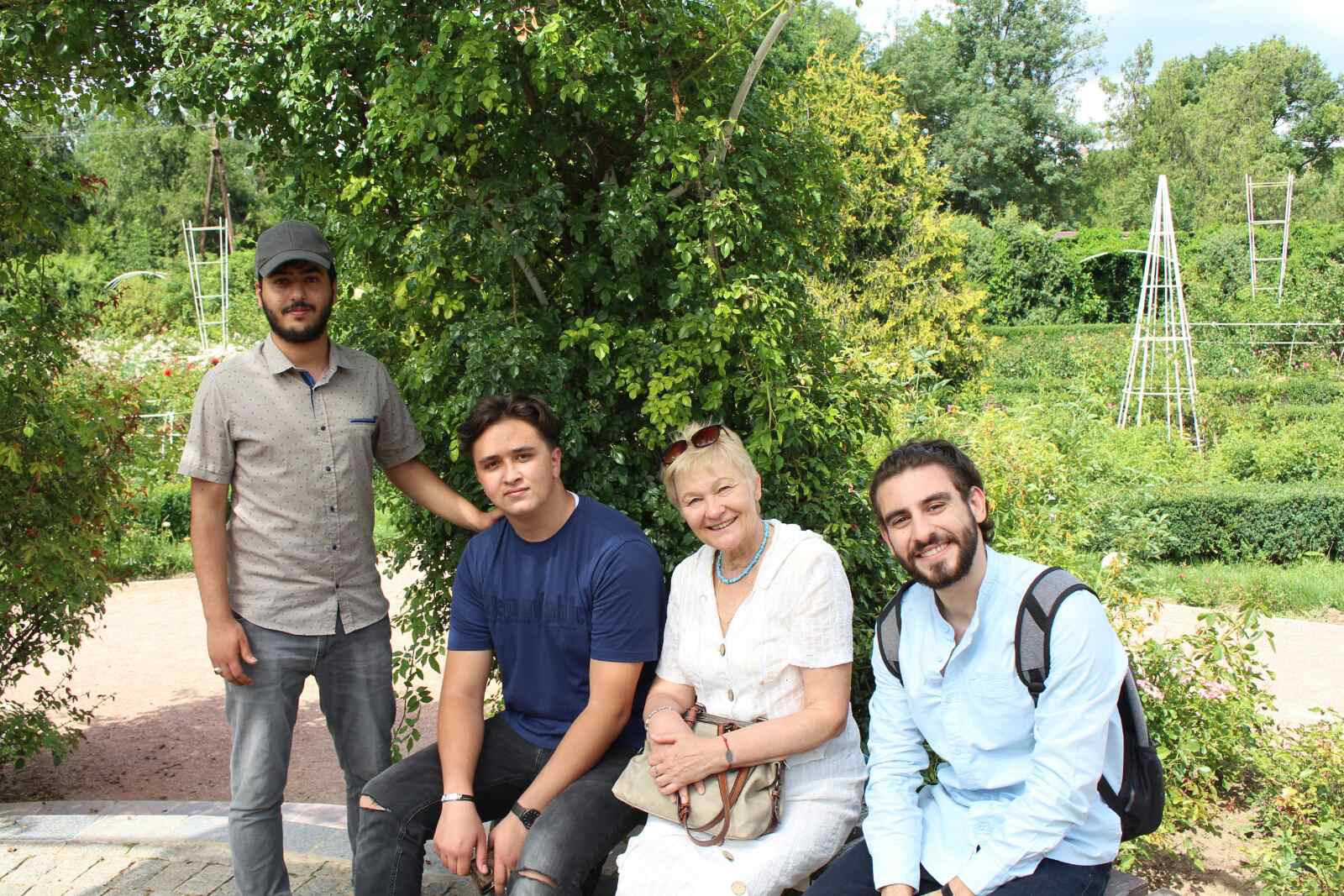 IMG-db9e992a17a453e9db9031003592b970-V