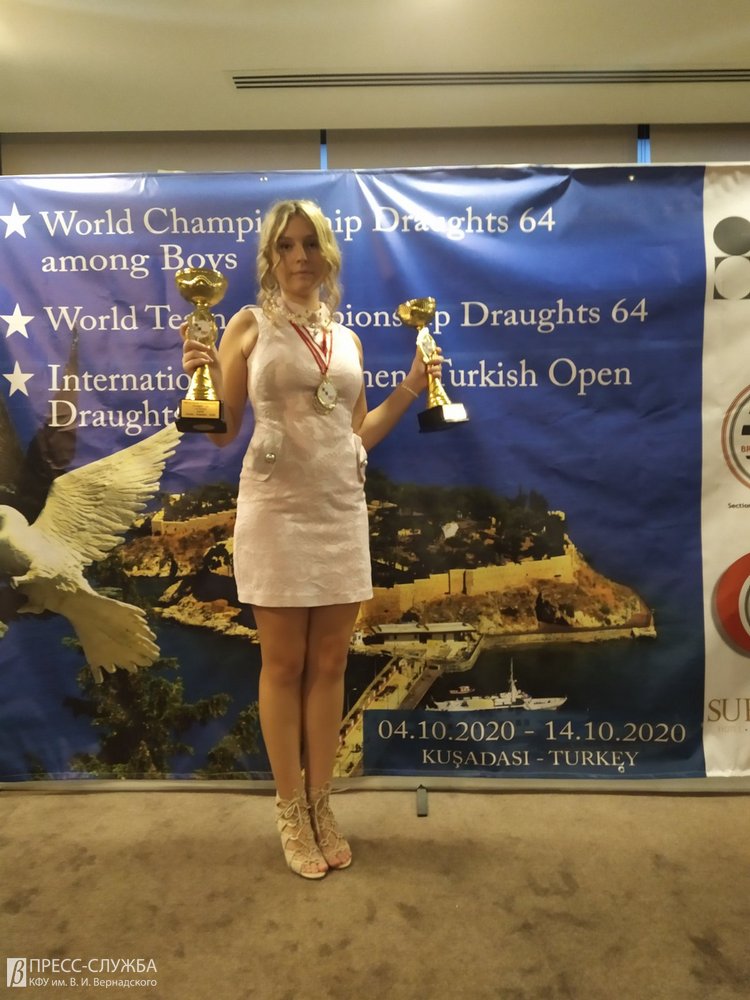 IMG-3db573b3e8be216f83e018098cf7eae5-V