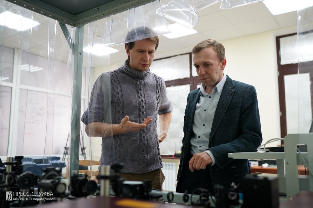 Хохлов и Белотелов