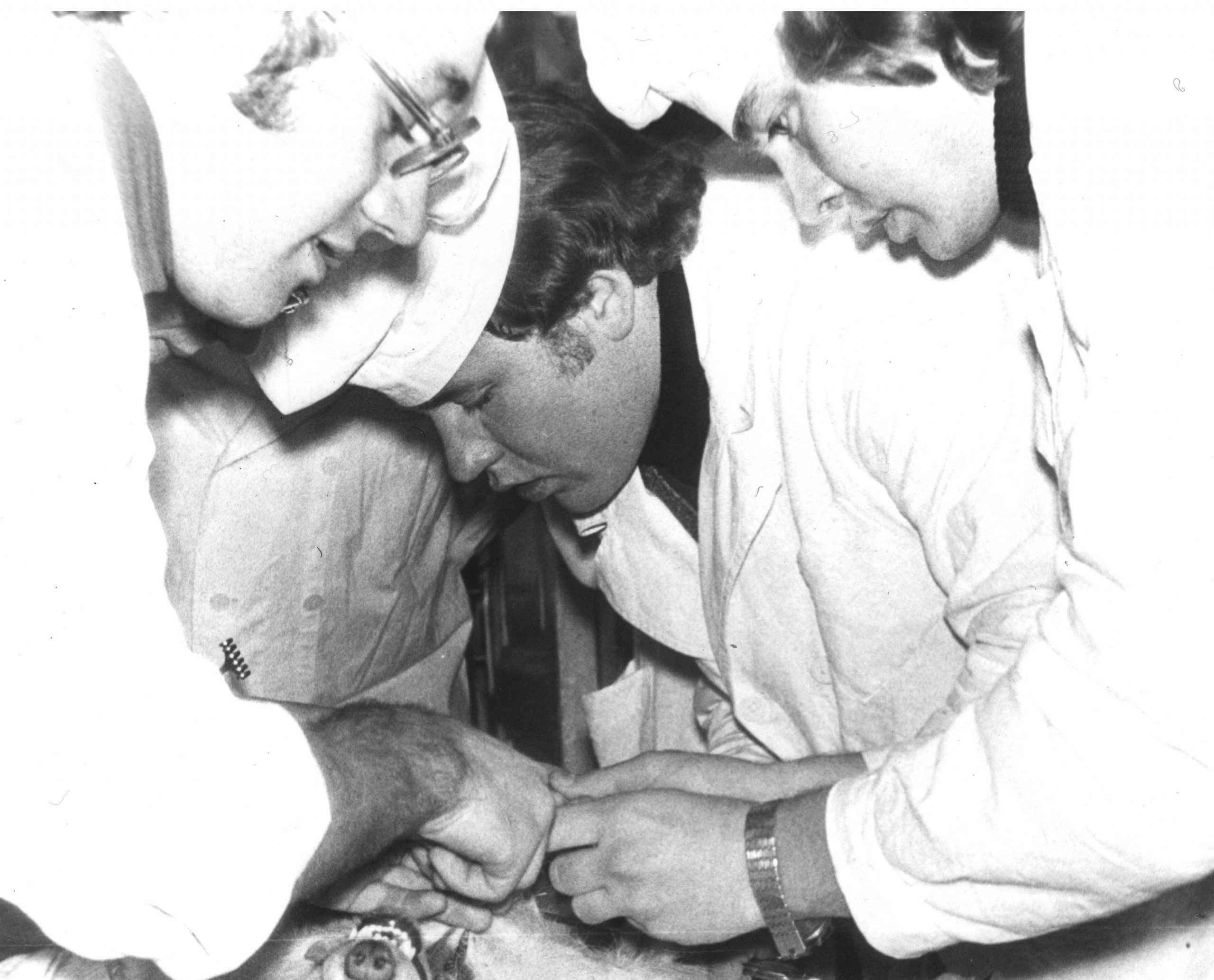 С ассистентом В.В. Опрышко_1981