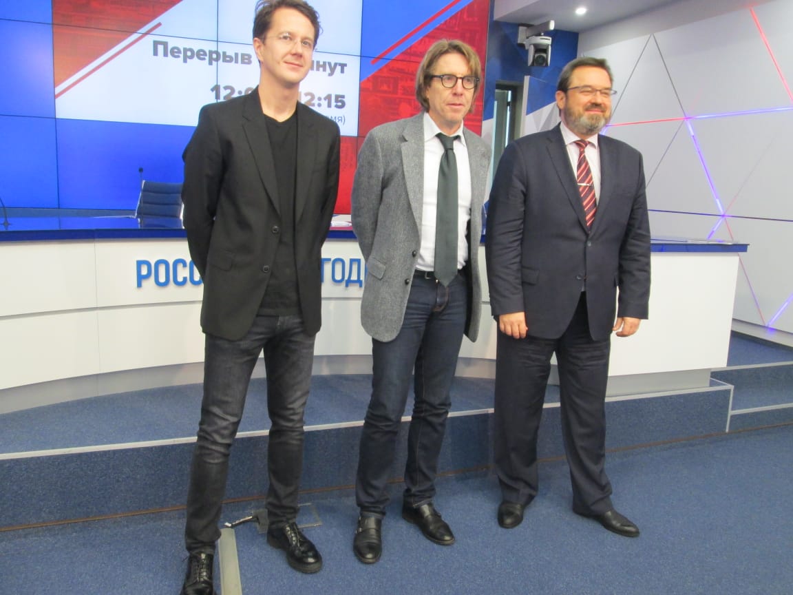 PHOTO-2021-10-28-15-35-00