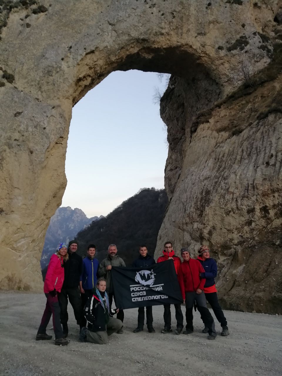 -5458810945846490720_121