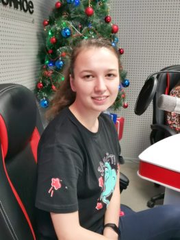 2021_12_03_v_fokuse_gost_v_studii_ekaterina_avtaeva-263x350