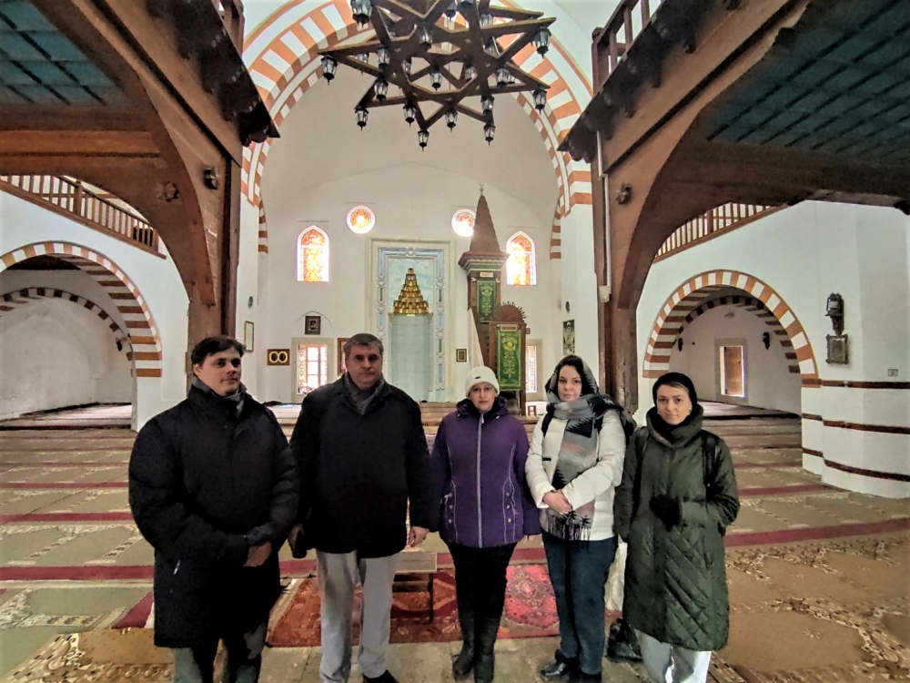 20220129-Rel-SHkola-01-foto-uchastniki-v-mecheti-Evpatoriya-2-1000