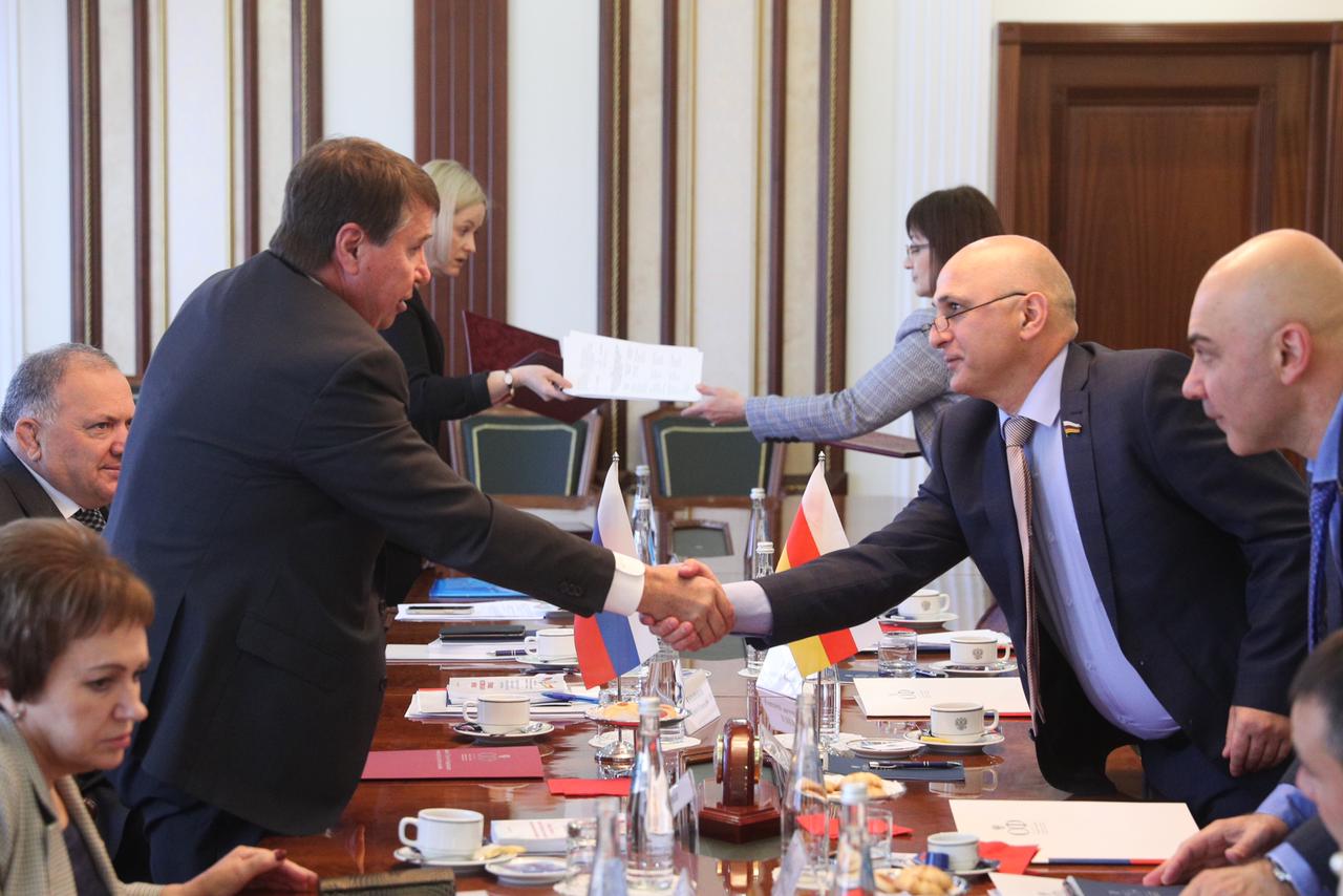 image-25-05-22-01-51-1