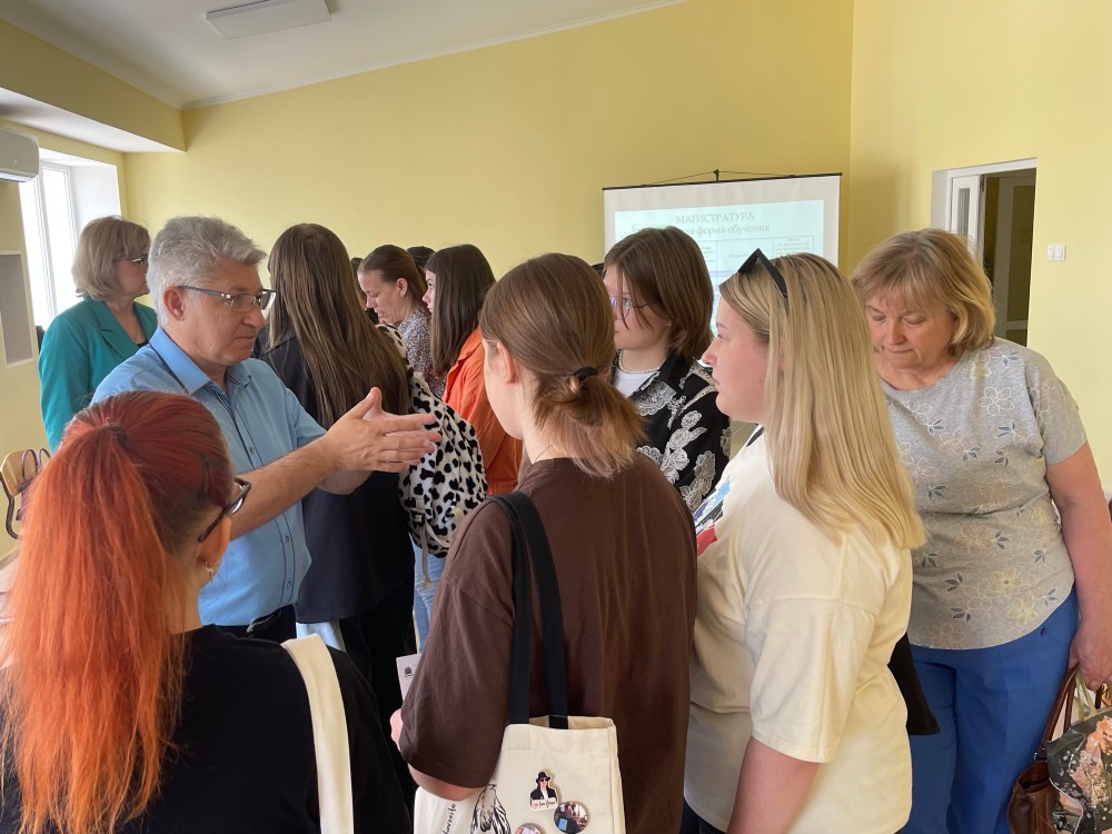 image-28-05-22-11-35