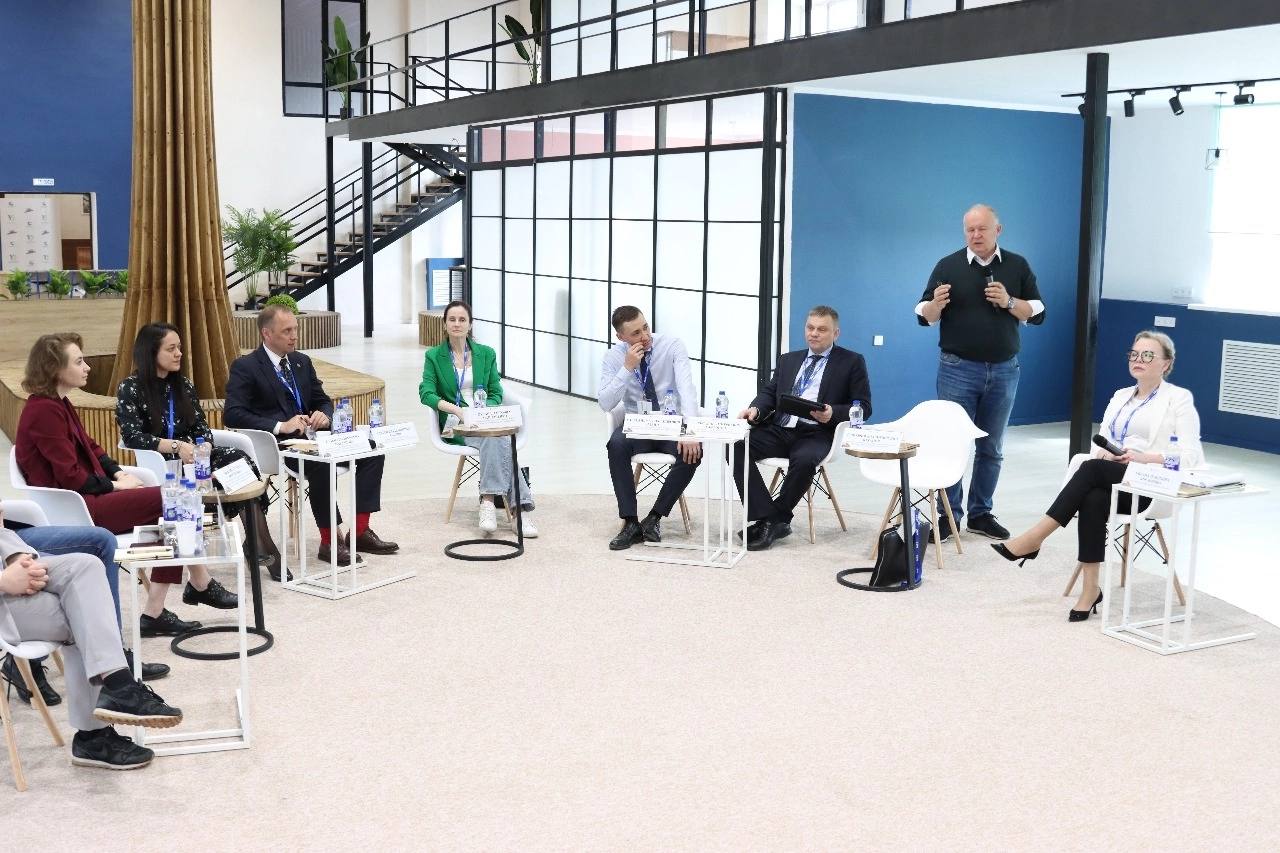 image-24-06-22-12-19-1