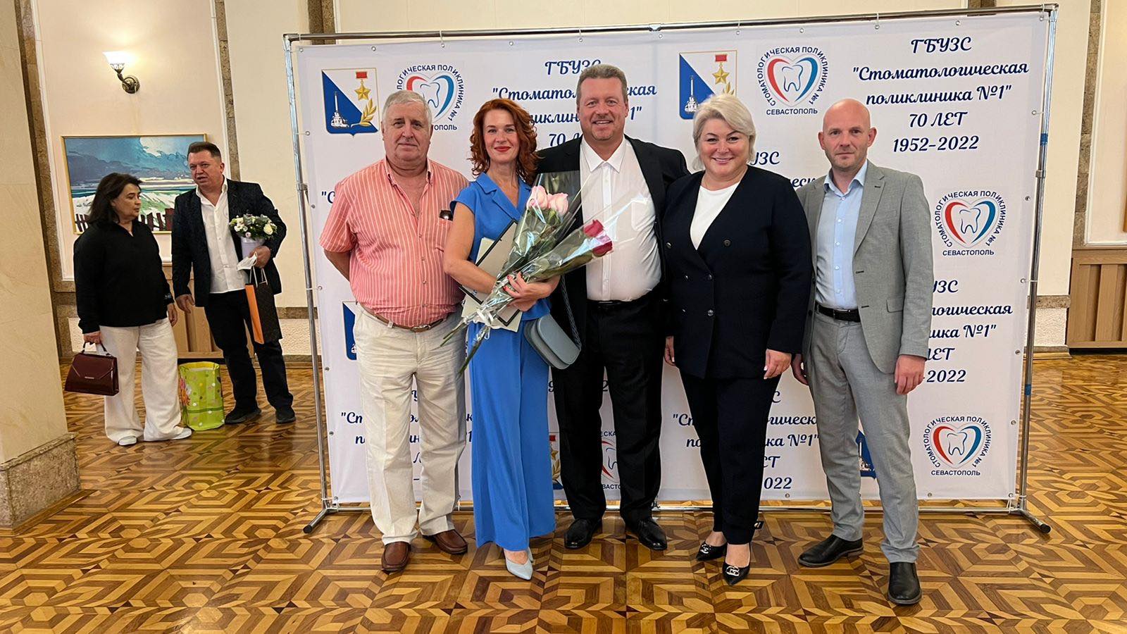 IMG-e77bbb1d4ab252c79f0a36fcf5cce810-V