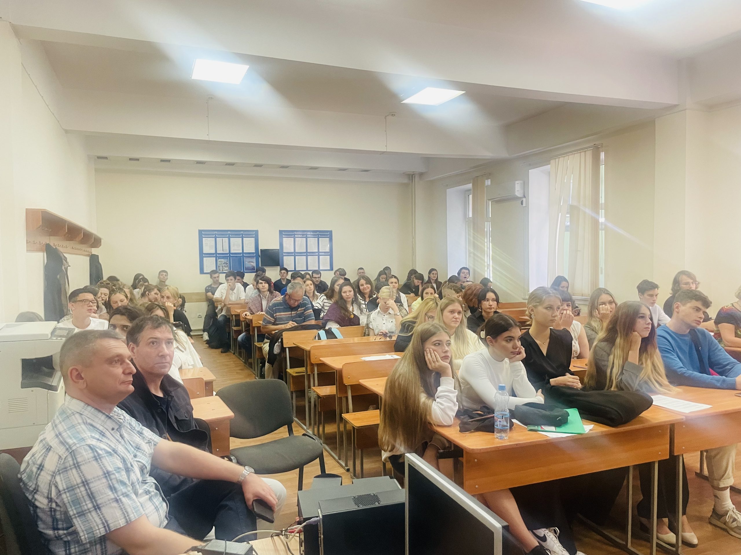 image-29-09-22-04-17