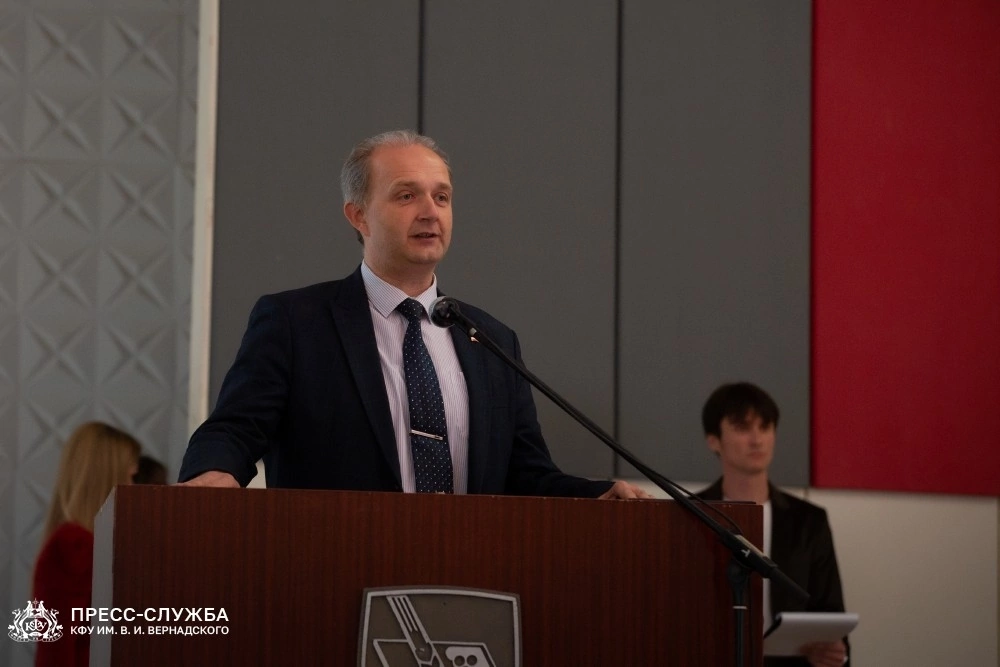 image-25-11-22-05-49-9