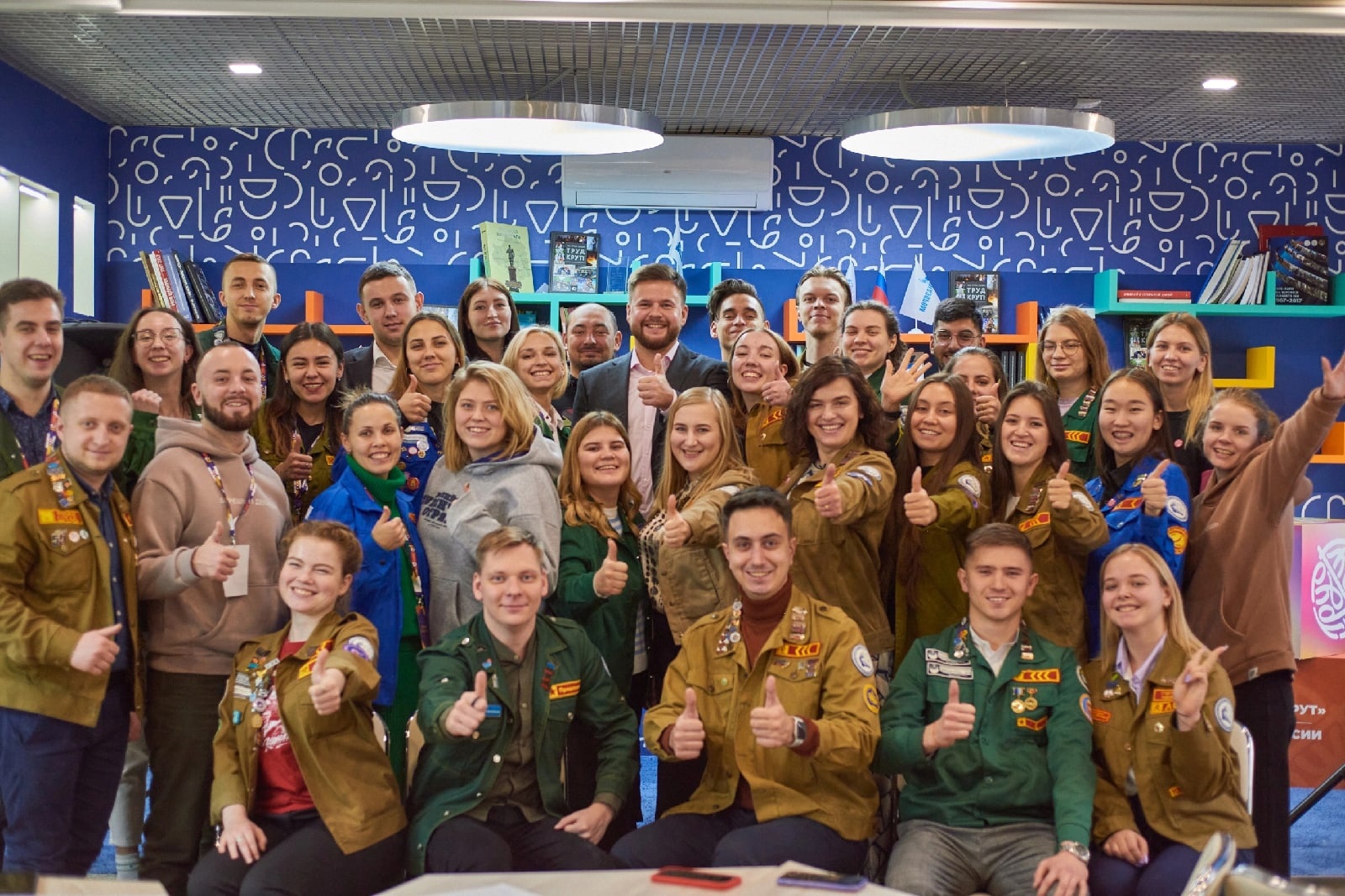 Студенты КФУ стали победителями Всероссийского конкурса по выявлению лучших методик по работе со студенческими отрядами-4