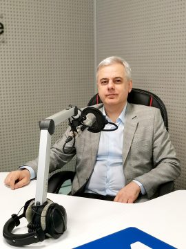 2023_03_01_linii_2j_chas_gost_v_studii_jurij_sosnovskij-270x360