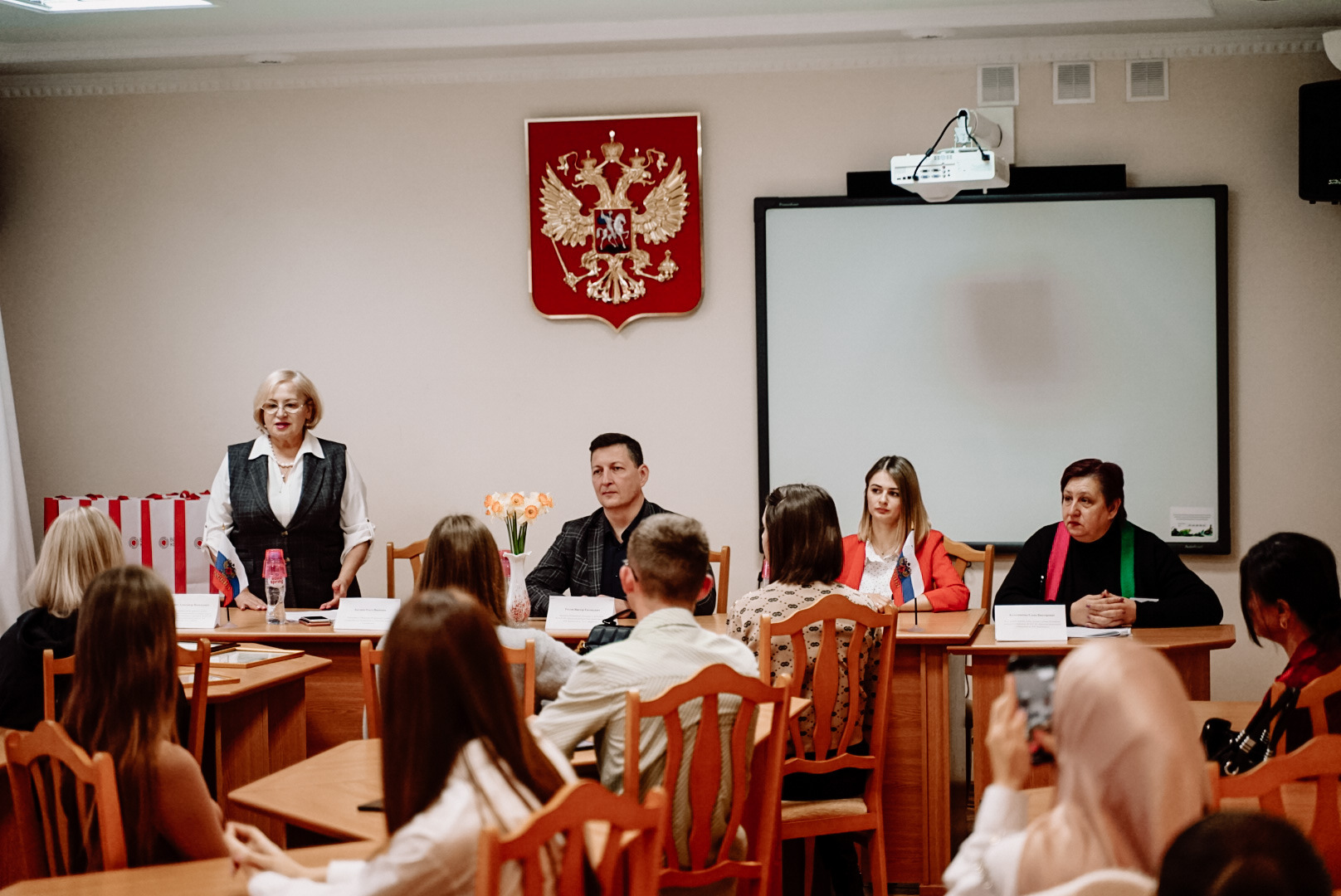 0D81721D-FA10-4F64-A981-159782D08D5D