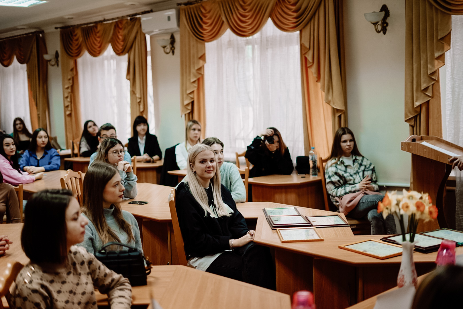 52115697-2FE4-4AFC-A6E9-40AE3C5B683F