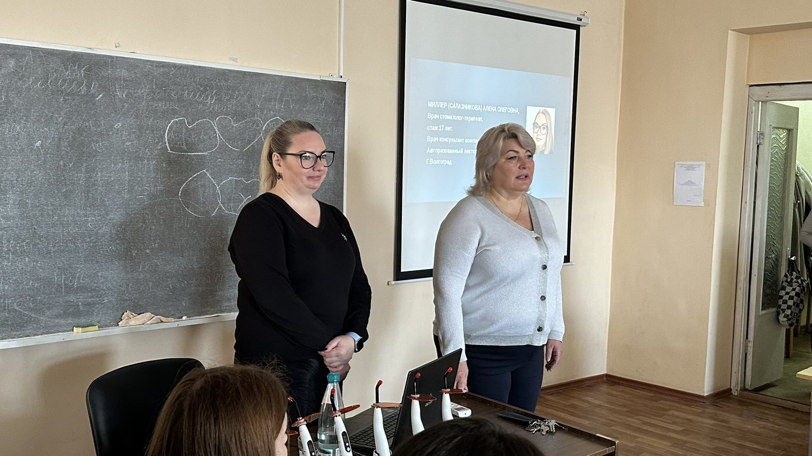 IMG-45bdd57f1a27930fd9fc02b086e19214-V