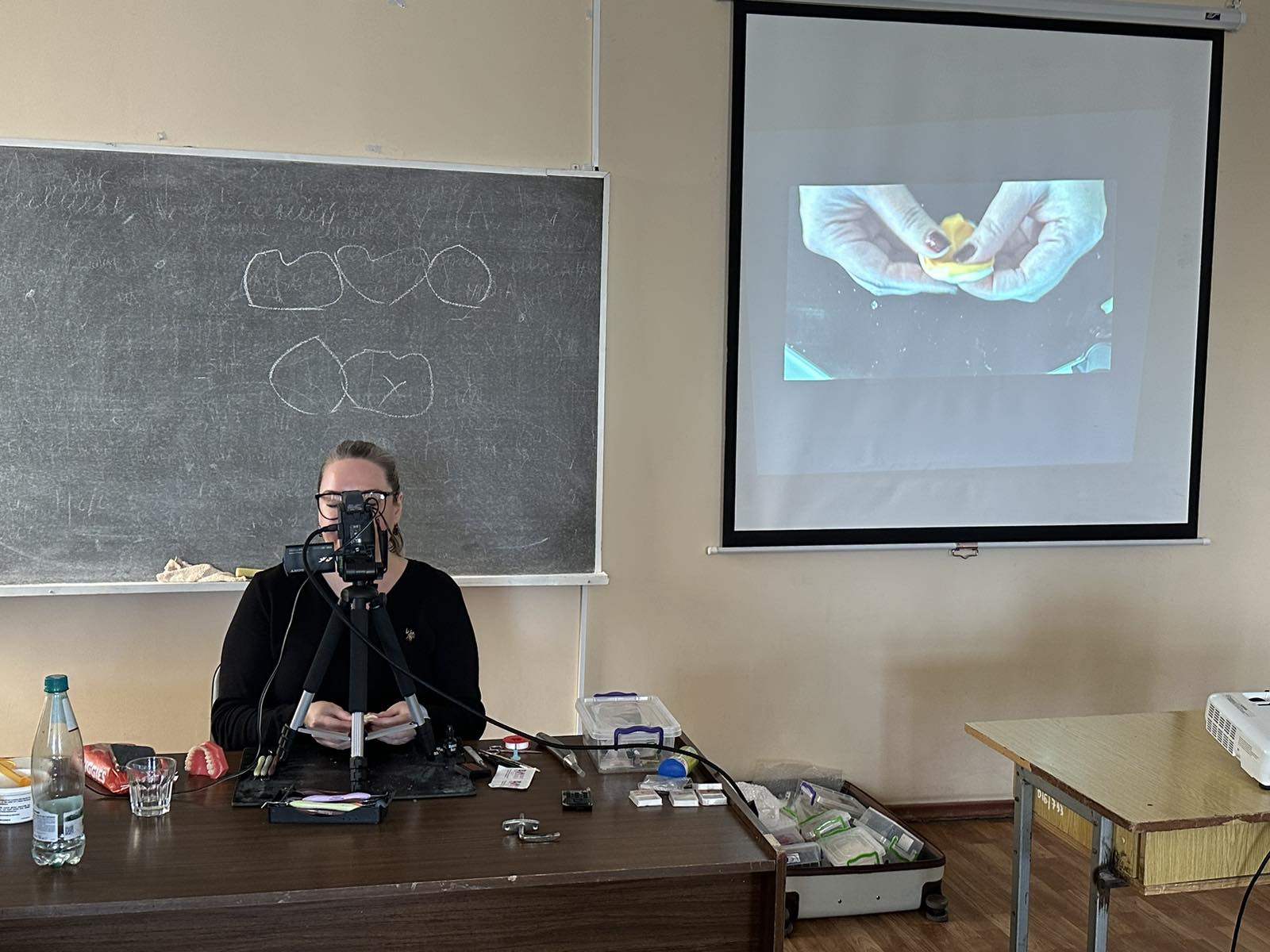 IMG-d381c3235db28db6856600aabe5723c3-V