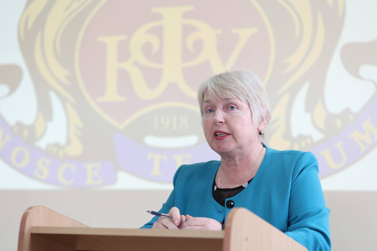 photo_2023-04-05_12-01-47