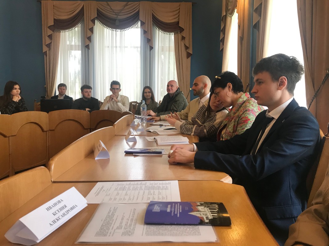 D1F986EB-39F6-49C4-ADCA-66511B1C780F