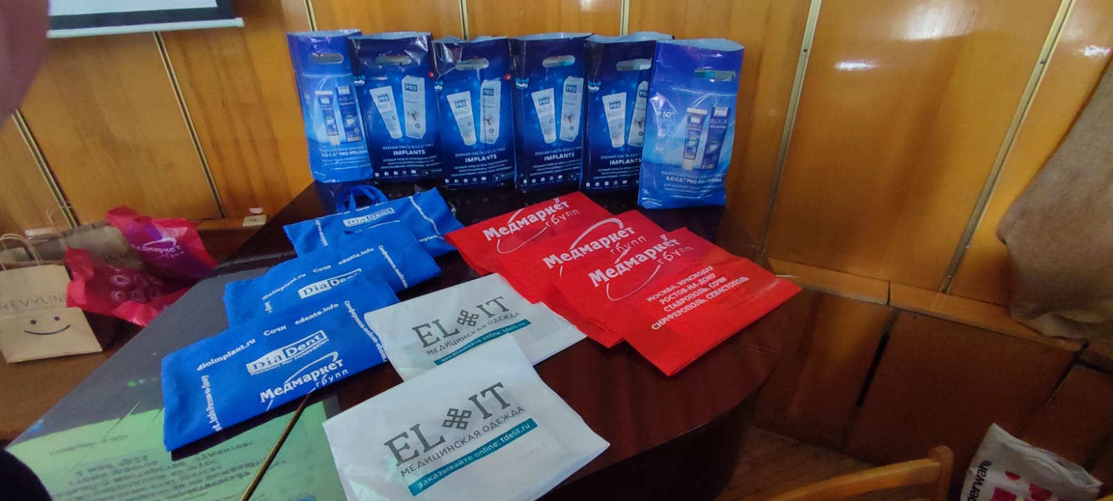 IMG-b667afd911bc684e9842a39a06818d1f-V