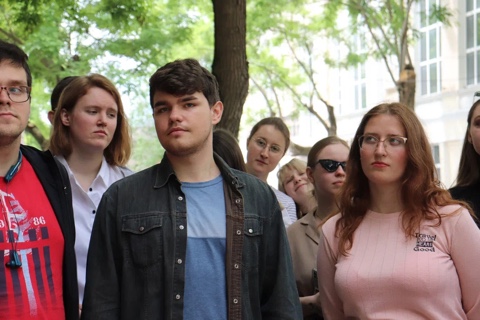 image-29-05-23-04-19-9