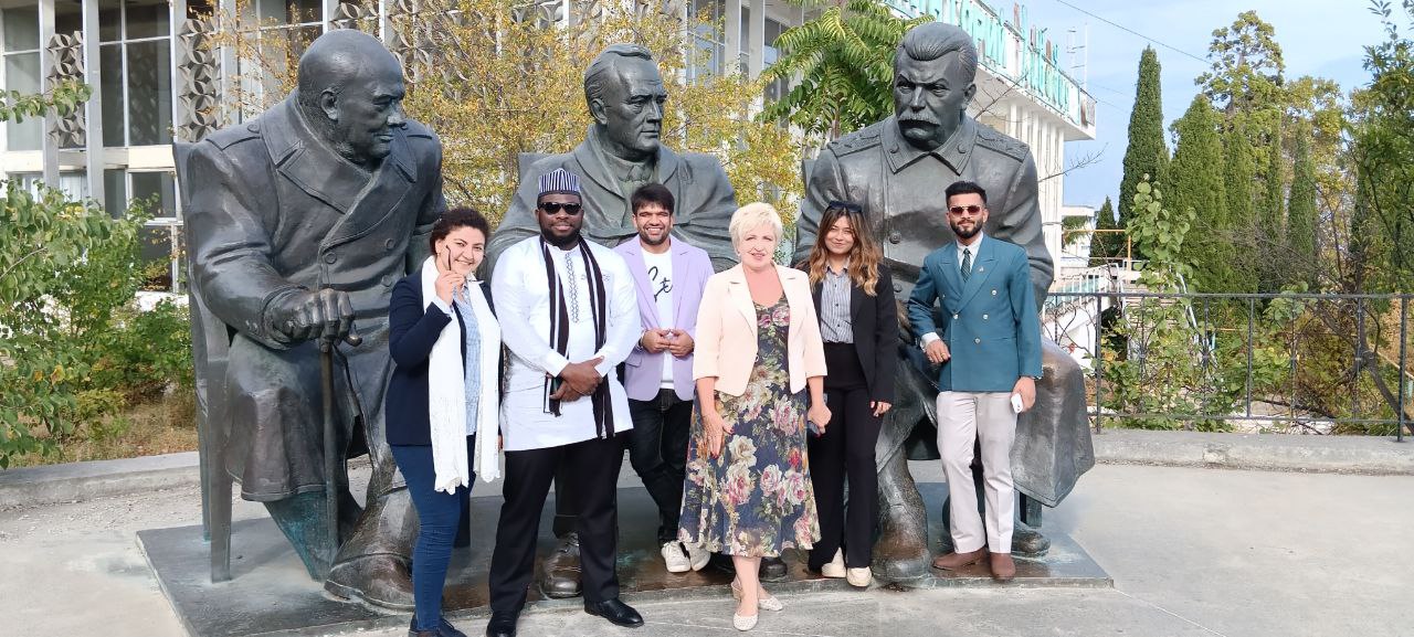 dd57c2a7-908f-48b3-94c5-8ce3dda322bc