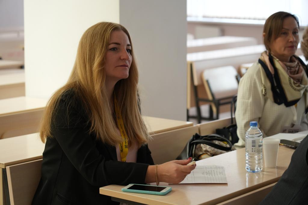 image-18-10-23-12-02