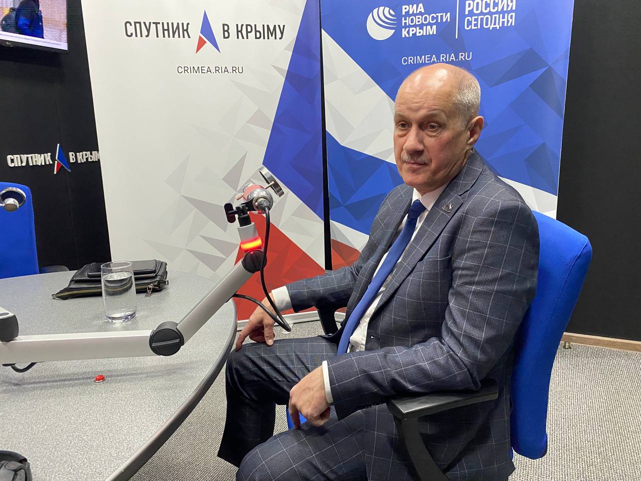 -5399897326123863493_121