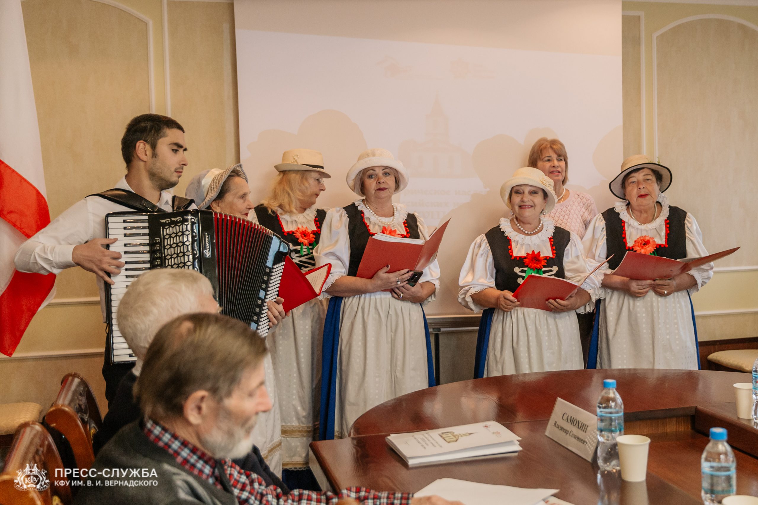 В КФУ обсудили историческое наследие немцев Крыма | Крымский федеральный  университет