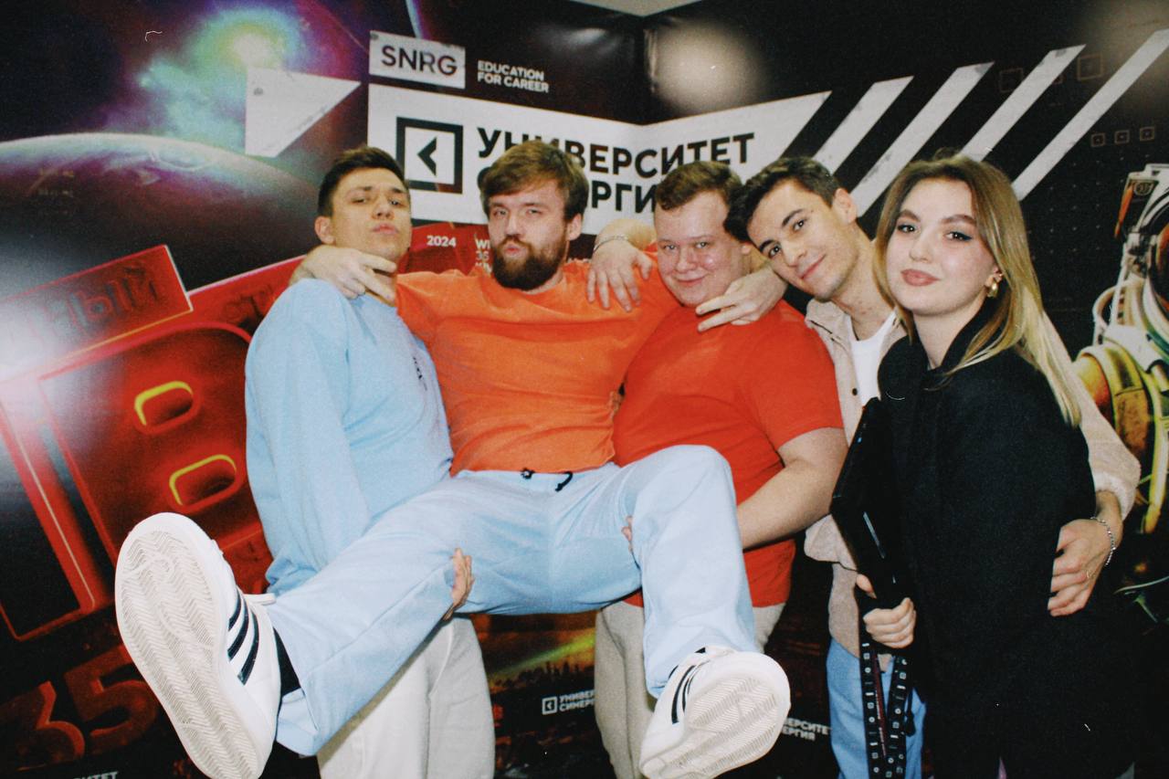 c3d66f19-f62b-4f3b-a559-07983bb5a3fe