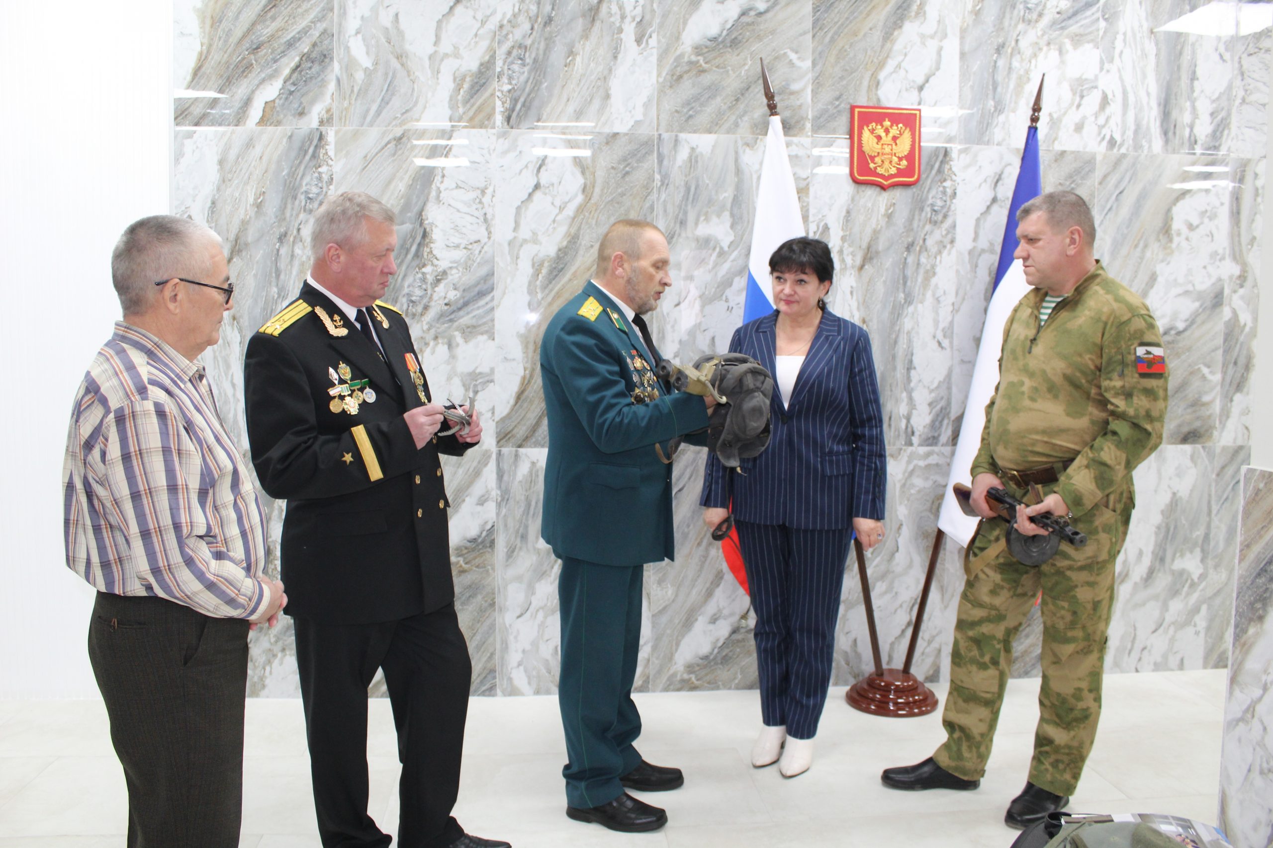 -5346325108119162347_121