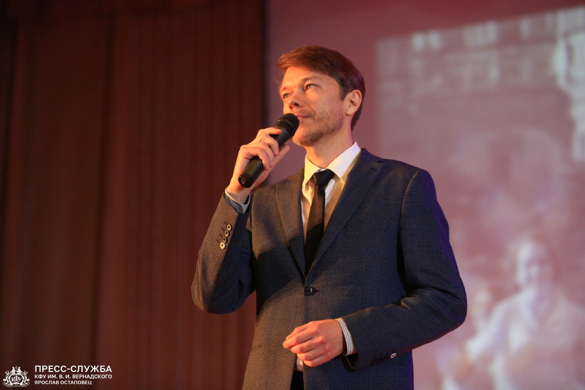 2B808057-9433-4D5B-A030-B832ABE78343