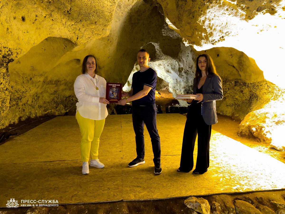 7A2158FB-FB31-49AE-8F72-A3EEFF64603A0