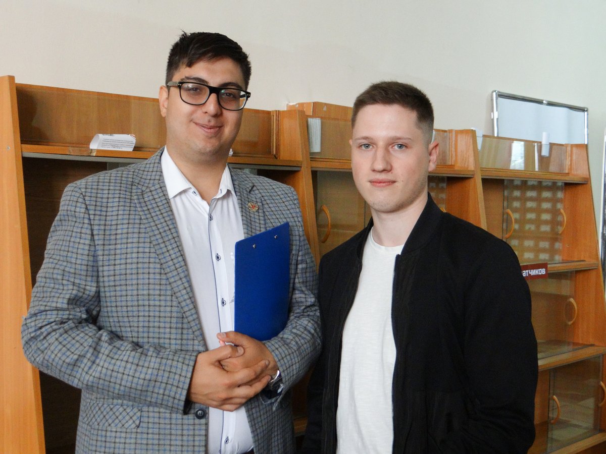 8BD5D479-0499-4300-AAC3-2D9A13637996