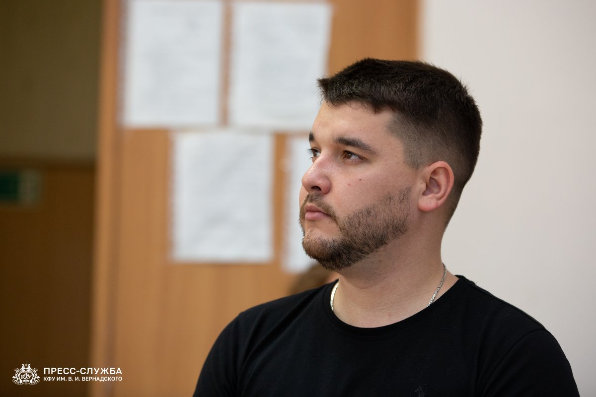 8922CFAA-2A2B-4723-849D-AA62249FD03B