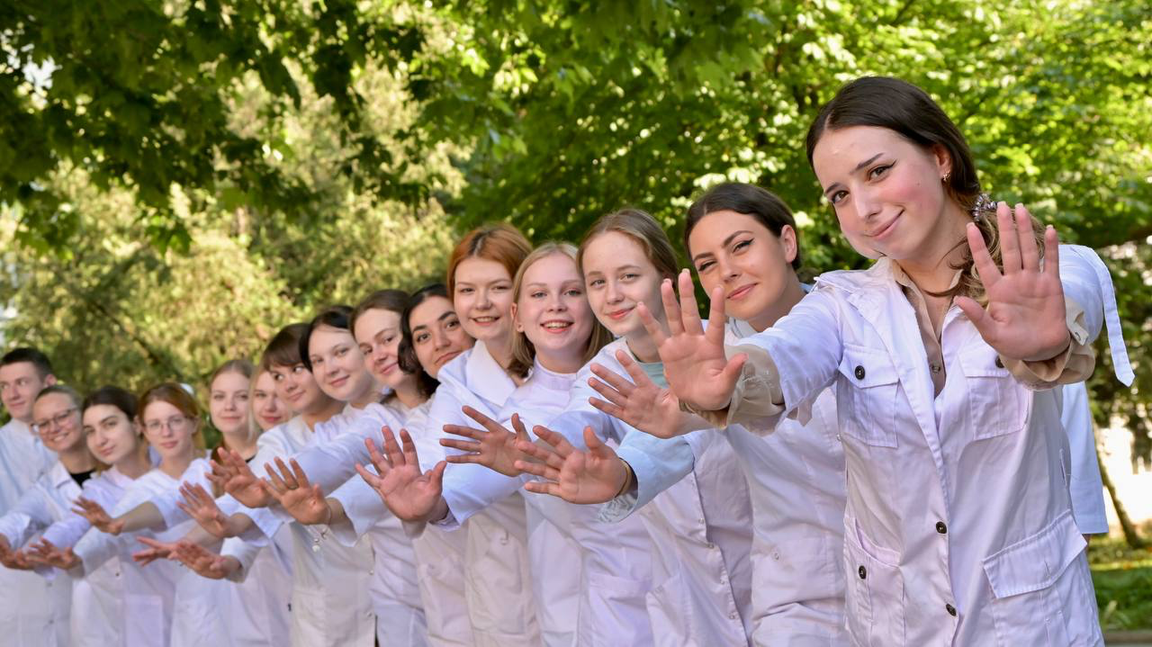 В_Крыму_проводят_профессиональное_обучение_студентов_медиков_3