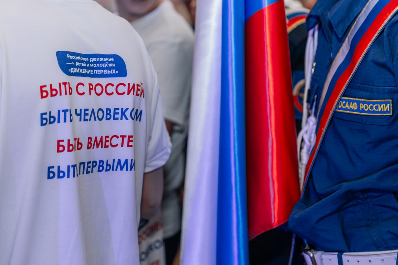 photo_5359475623669652872_y