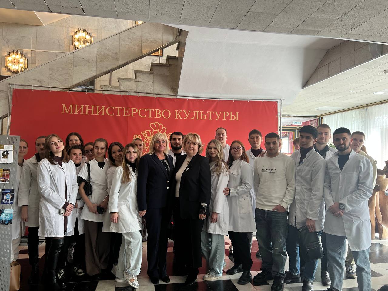 74ABBF9C-74E4-4E4E-93E0-A38F01200E9E