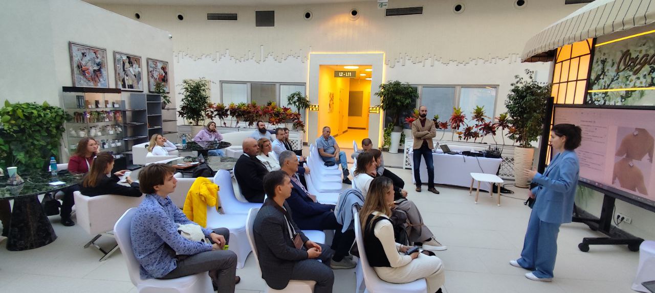 photo_2024-10-23_09-52-35