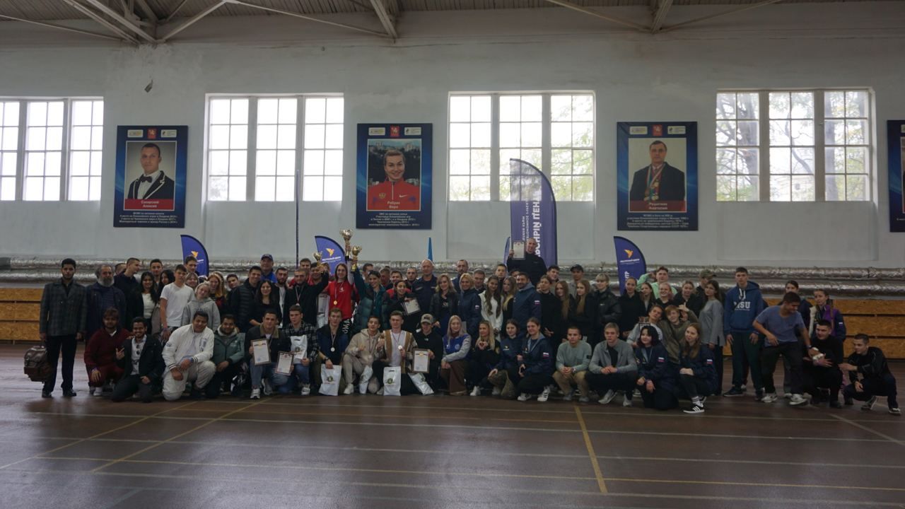 photo_5231474689031923846_y