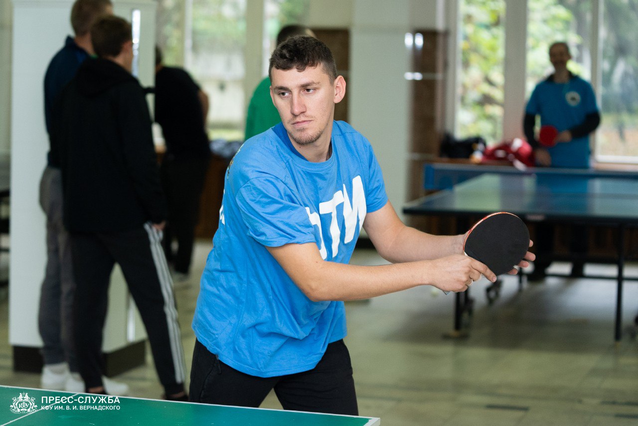 photo_5237847256563049456_y