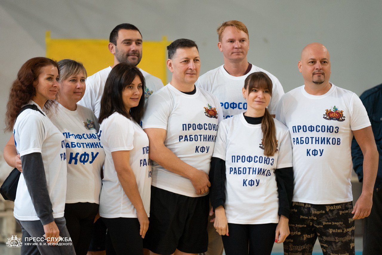 photo_5237847256563049461_y