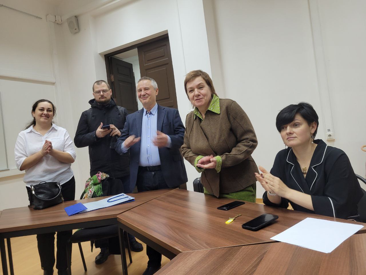 photo_5280667749791688959_y