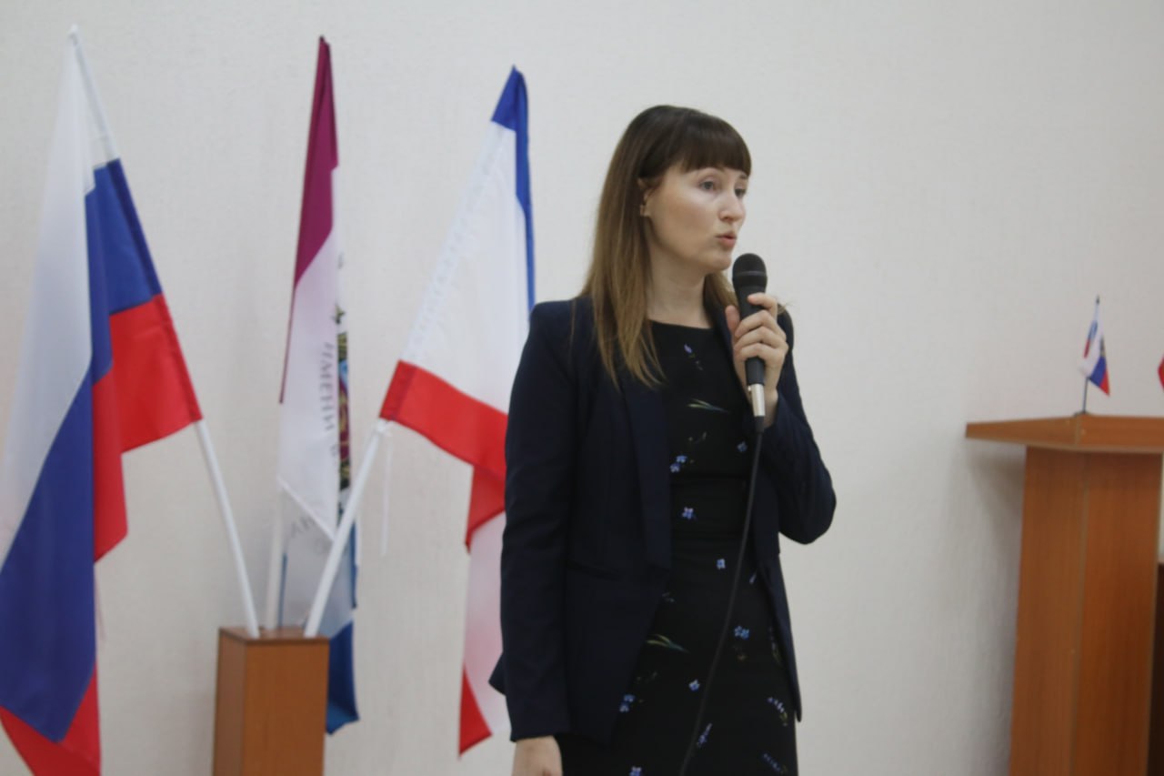 photo_5341311077398473813_y