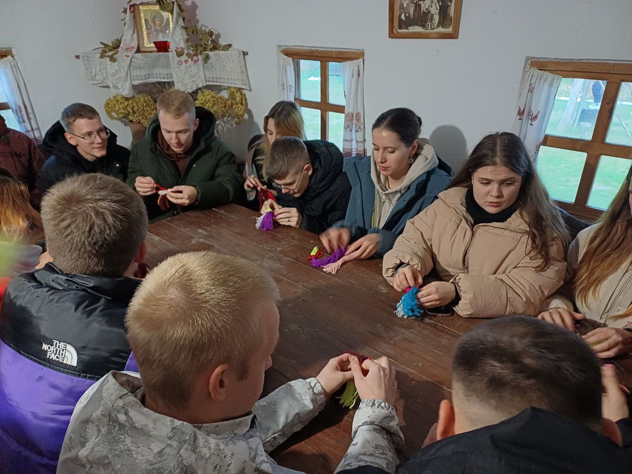 photo_5341311077398474426_y