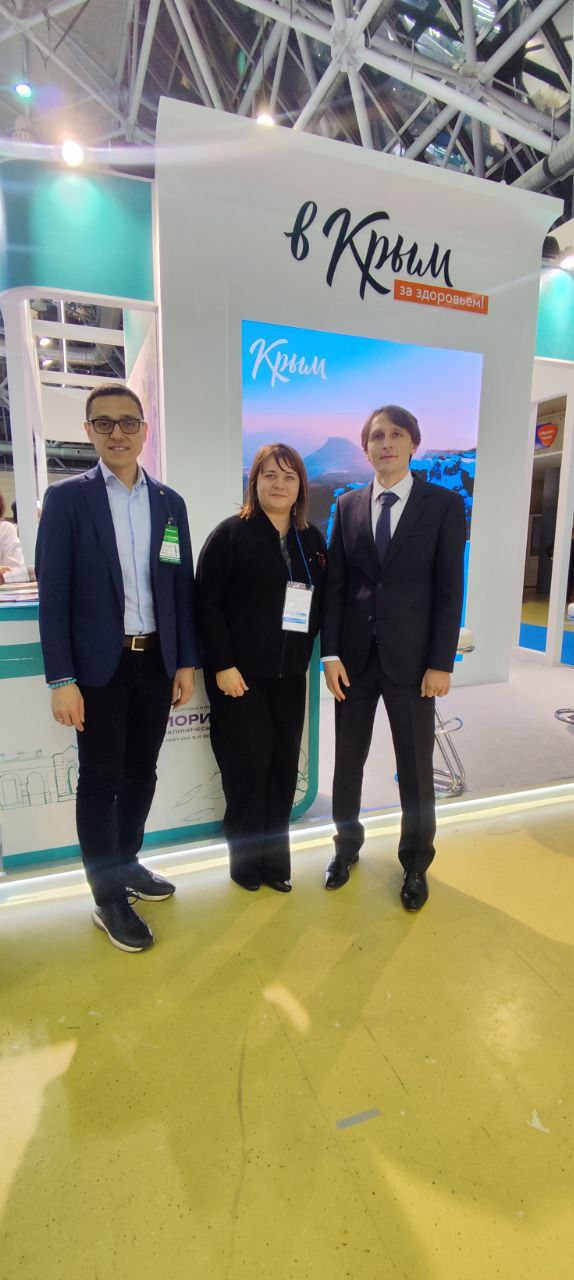 photo_5373062125645326834_y