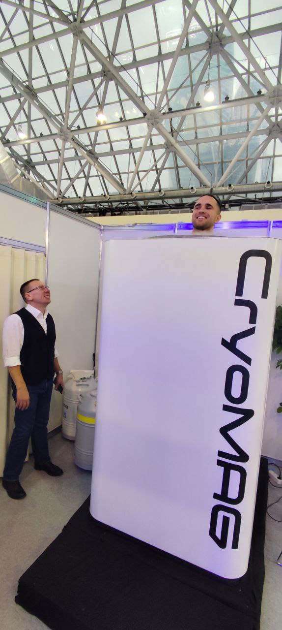 photo_5373062125645326836_y