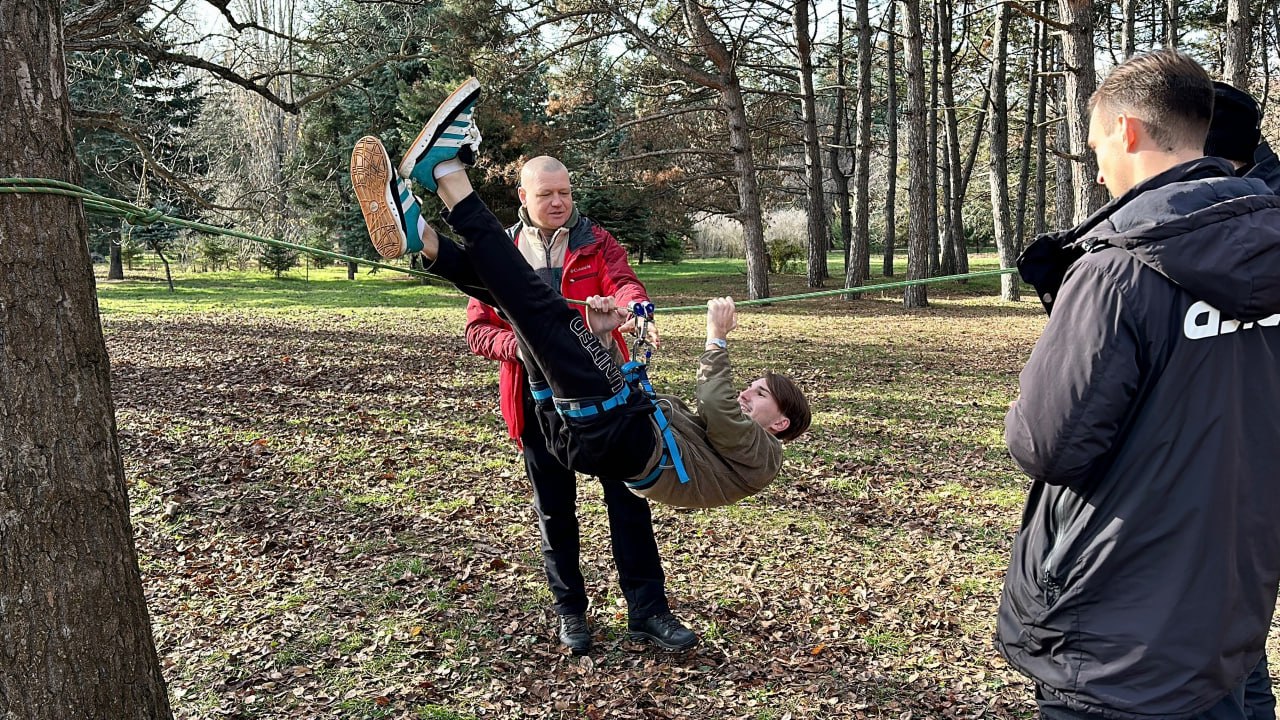 photo_5386466920439602705_y