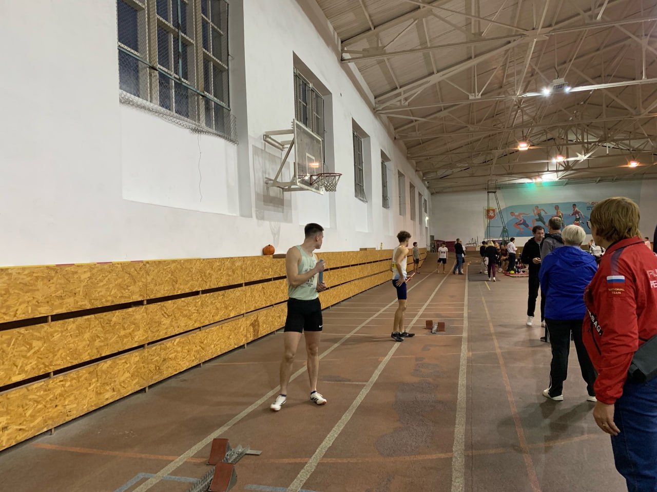 photo_5427125413030781969_y